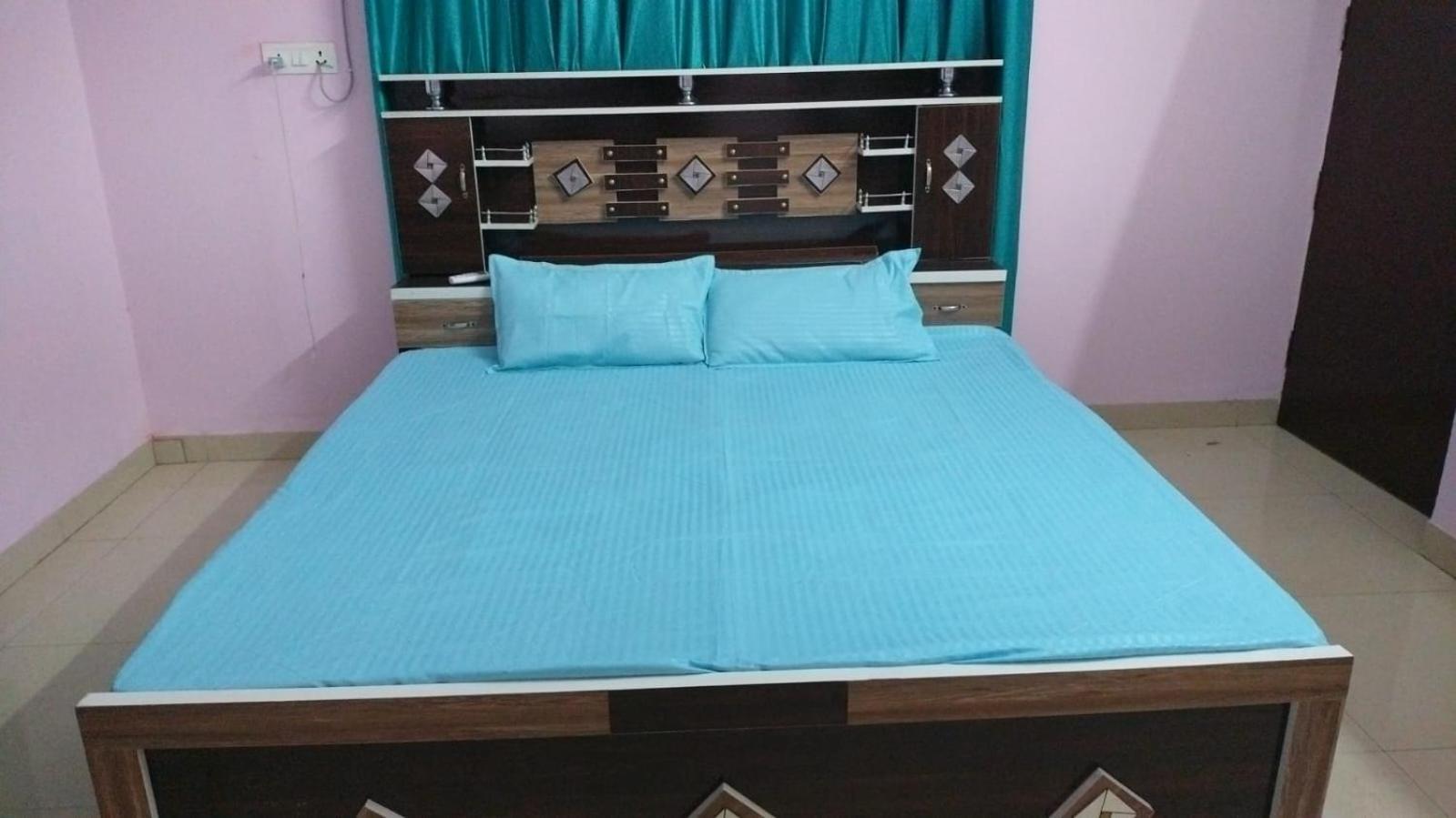 Lavish Living Villa พาราณสี ภายนอก รูปภาพ
